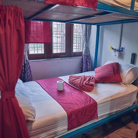 Aroma Tourist Hostel Ποκάρα Εξωτερικό φωτογραφία