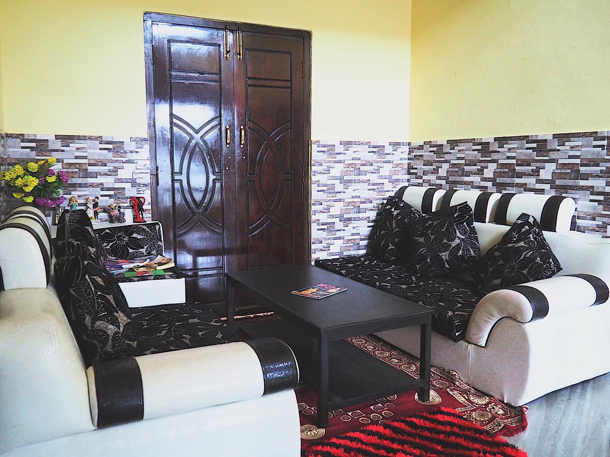 Aroma Tourist Hostel Ποκάρα Εξωτερικό φωτογραφία