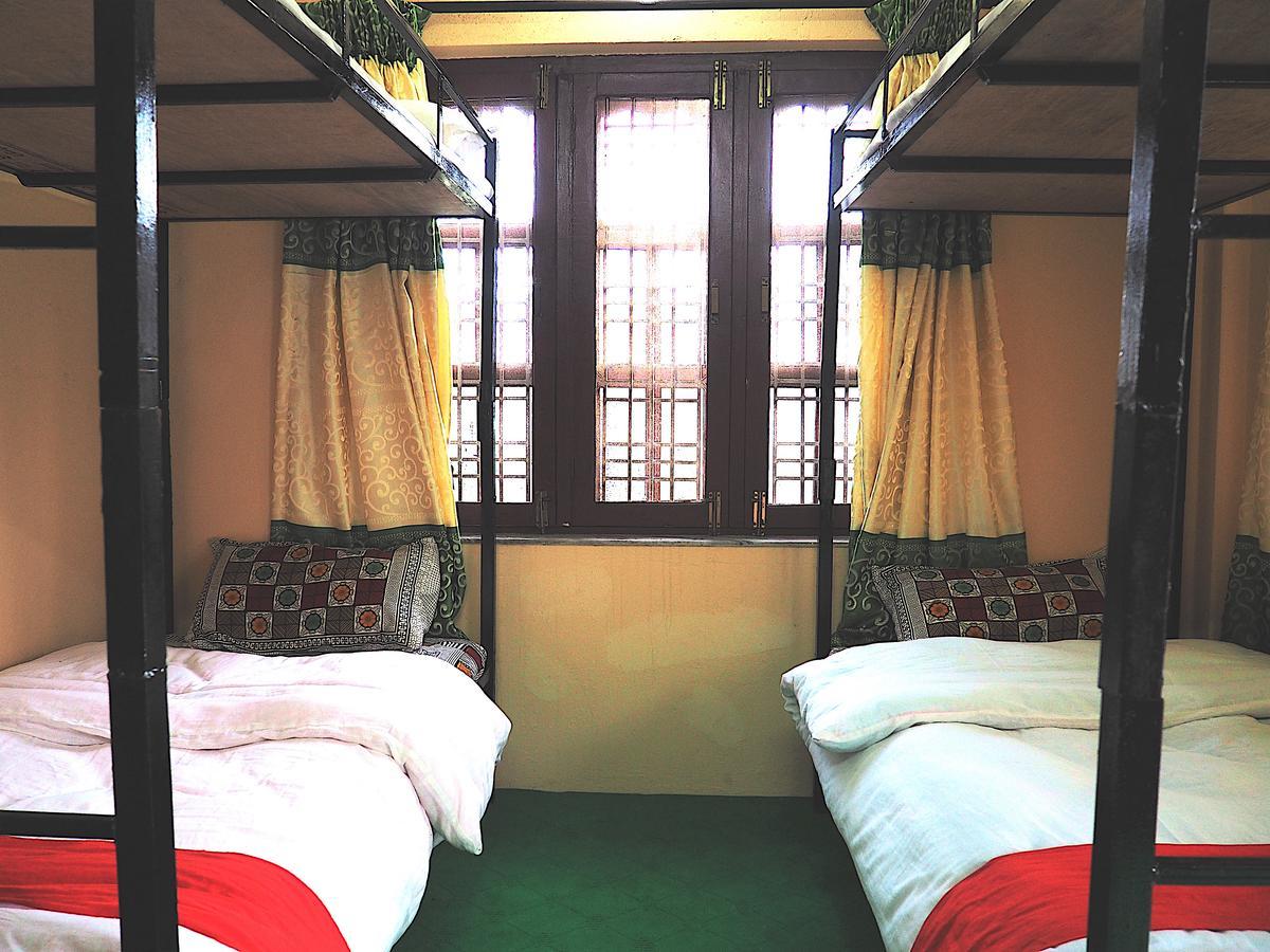 Aroma Tourist Hostel Ποκάρα Εξωτερικό φωτογραφία