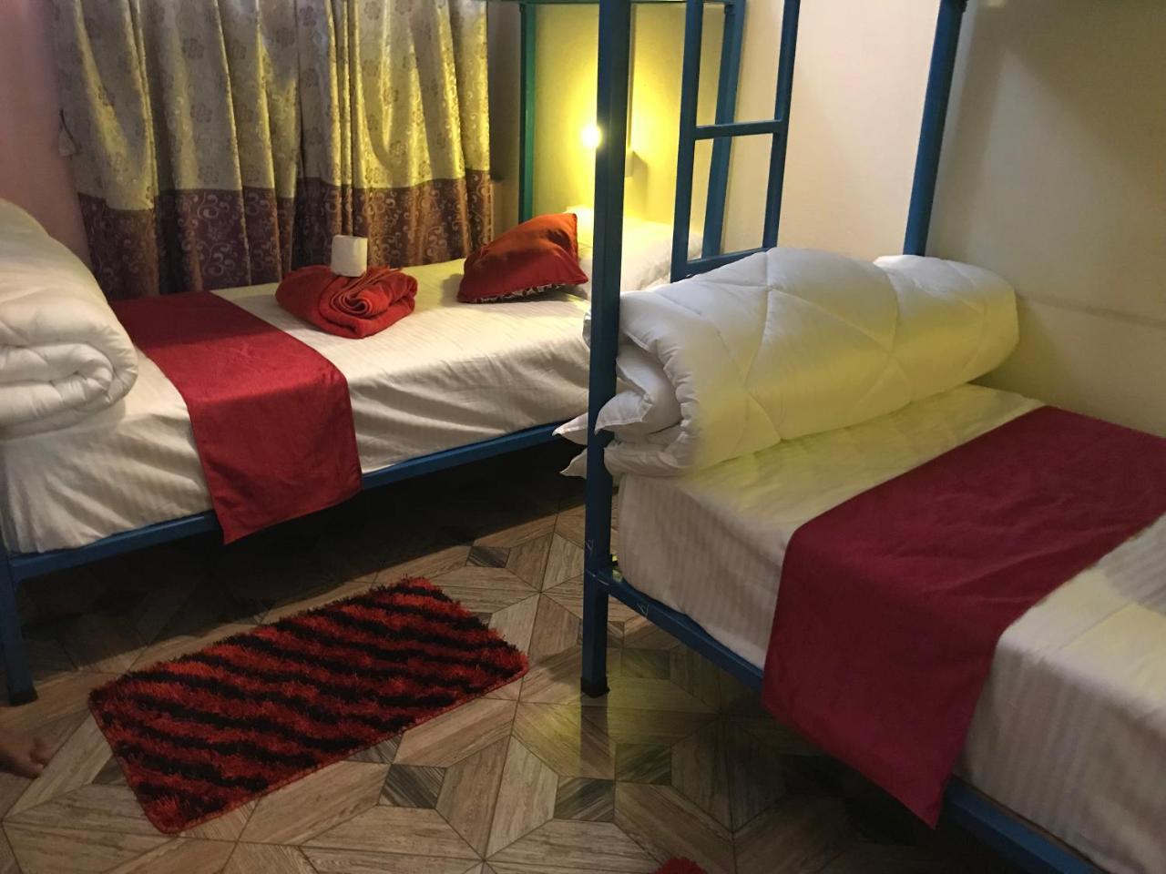 Aroma Tourist Hostel Ποκάρα Εξωτερικό φωτογραφία