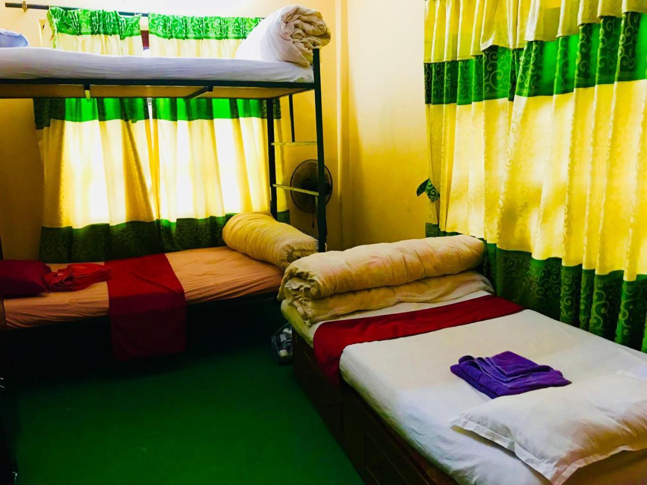 Aroma Tourist Hostel Ποκάρα Εξωτερικό φωτογραφία